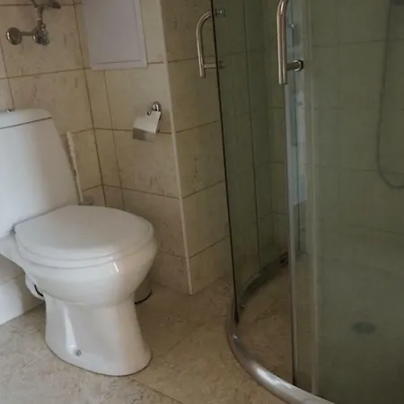 Dawn Park Apartment *
